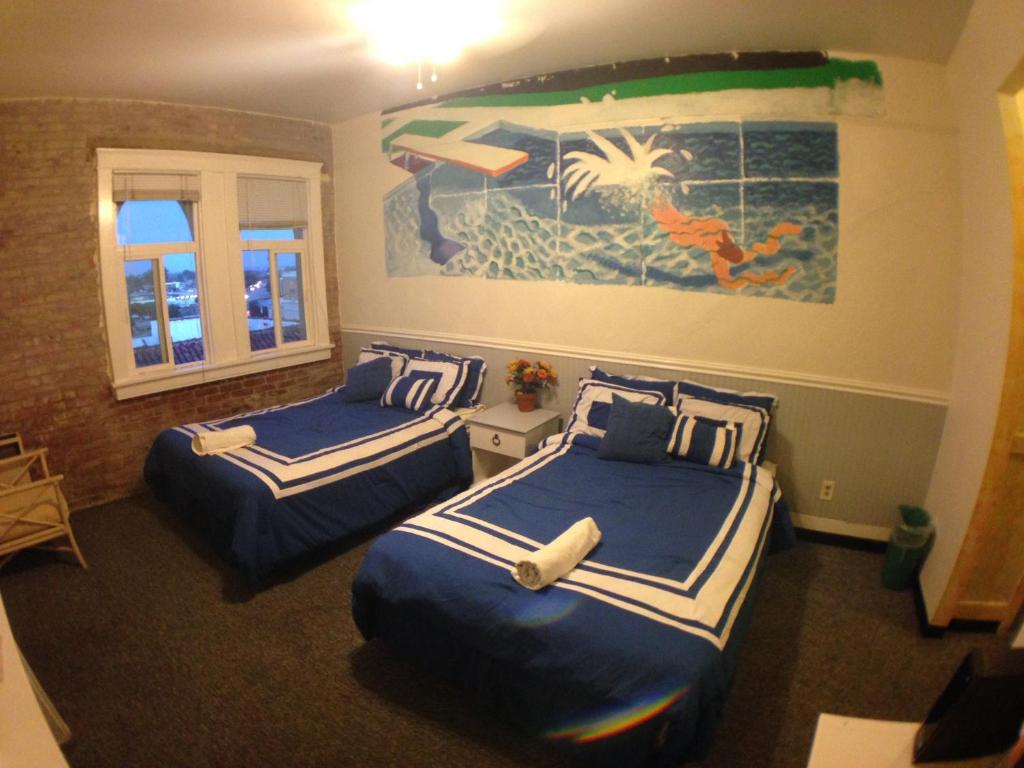 Venice Beach Hostel Main image 1